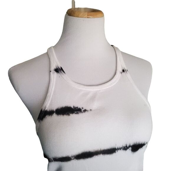 Levi’s tie dye High Neck Tank Top Womens Medium Black and White - Picture 6 of 13
